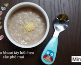 Hình bước làm 4 của món Cháo khoai tây lưỡi heo rắc phô mai