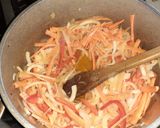 Foto del paso 2 de la receta: Pollo a la cerveza en cacerola