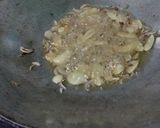 Foto langkah ke 5 dari resep Tumis cumi asin campur petai..