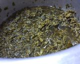 A picture of step 1 of Palak Methi ka Cheesy paratha.