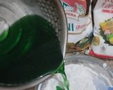 Foto langkah ke 2 dari resep Kue Cucur Pandan.