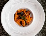 Foto del paso 6 de la receta: Garganelli picantes con berenjena y salsa de sobrasada