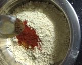 A picture of step 2 of Mix Veggies Chilla.