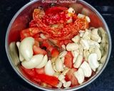 A picture of step 1 of Cashew Masala Curry.
