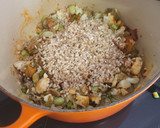 Foto del paso 3 de la receta: Arroz caldoso, hogar dulce hogar