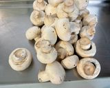 Une image de l'étape 20 de Poulet mariné aux carottes, champignons, épices et coriandre.