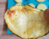 Foto langkah ke 6 dari resep Keripik Kentang Microwave.