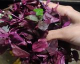 A picture of step 3 of "Laal saag stir fry".