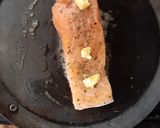 Foto del paso 1 de la receta: Salmón a la mantequilla rápido y fácil