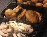 Foto del paso 3 de la receta: Risotto vegano de setas shiitake, Portobello y Shimeji