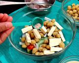 काबुली चना और पनीर सलाद (kabuli chana aur paneer salad recipe in Hindi) रेसिपी चरण 4 फोटो