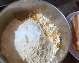 A picture of step 2 of Bread pakoda.