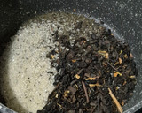 Foto langkah ke 2 dari resep Roasted Milk Tea With Grass Jelly.