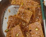 तिल गुड़ गाजर बर्फी (Til Gud gajar Barfi recipe in Hindi) रेसिपी चरण 5 फोटो
