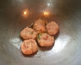 A picture of step 3 of Bread Aloo Tikki.
