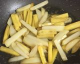 A picture of step 5 of Japanese Fried Potato.