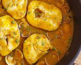 Foto del paso 7 de la receta Merluza y almejas en salsa de azafrán y cúrcuma