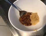 Une image de l'étape 1 de Marinade aigre douce au gingembre,citron,persil et soja (pour poissons et légumes).