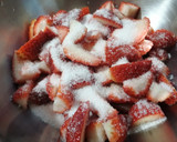 Foto del paso 2 de la receta: Fresas con leche