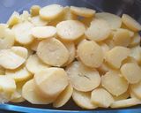 Kuktában főtt majd ropogósra sült Bőrös hús recept fázis 4 fotója