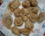 A picture of step 6 of Dumplings/Momos.