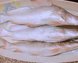 A picture of step 1 of Pancake roll with fish pepper soup.