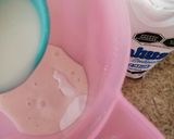Foto del paso 2 de la receta: Paletas de yogurt y frutas