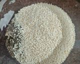 A picture of step 2 of Seeds Crackers.