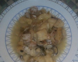 Foto del paso 4 de la receta: Cazón con almejas en salsa de limón