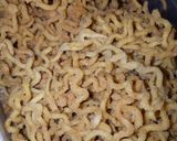 Foto langkah ke 2 dari resep Cemilan Mie Kriuk.