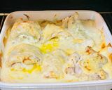A picture of step 3 of Cod rolls in creamy sauce.