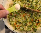 Foto del paso 2 de la receta: Salsa de puerros y tomates
