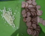 Foto langkah ke 2 dari resep Corn & sosis lada hitam.