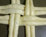 Foto langkah ke 3 dari resep Challah Bread-Braided Bread.