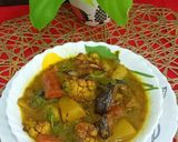 A picture of step 4 of Winter Vegetables simple curry.