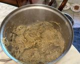 Foto del passaggio 2 della ricetta Crema di carciofi (di recupero) con pane raffermo