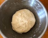 Hình bước làm 1 của món Croissant- Taste of Paris