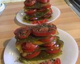 Une image de l'étape 12 de Mille feuille de poivrons grillés aux tomates ail et huile d olive et basilic.