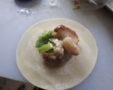 A picture of step 4 of Prawn and oyster dumplings.