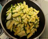 Foto del paso 2 de la receta: Revuelto de zapallitos!