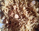 Foto langkah ke 2 dari resep Mie Saus Tiram.