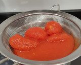 Foto del paso 5 de la receta: Albóndigas de pavo con toque thai en salsa picante y quinoa