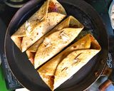 A picture of step 16 of Paneer shawarma roll.
