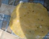 A picture of step 5 of Potato papad.