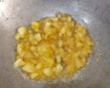 A picture of step 4 of Apple Halwa.