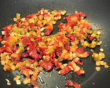 Foto del paso 3 de la receta: Arroz meloso de pollo y gallina 🐓