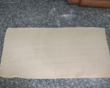 Foto del paso 3 de la receta: Medialunas de manteca