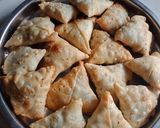 સમોસા (samosa Recipe In Gujarati) રેસીપી સ્ટેપ10ફોટો