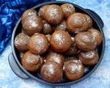 A picture of step 8 of Eggless Chocolate Atta Muffins in Appe Pan.