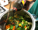 Foto del paso 6 de la receta: Guiso de verduras con zapallo y orejas de palo
